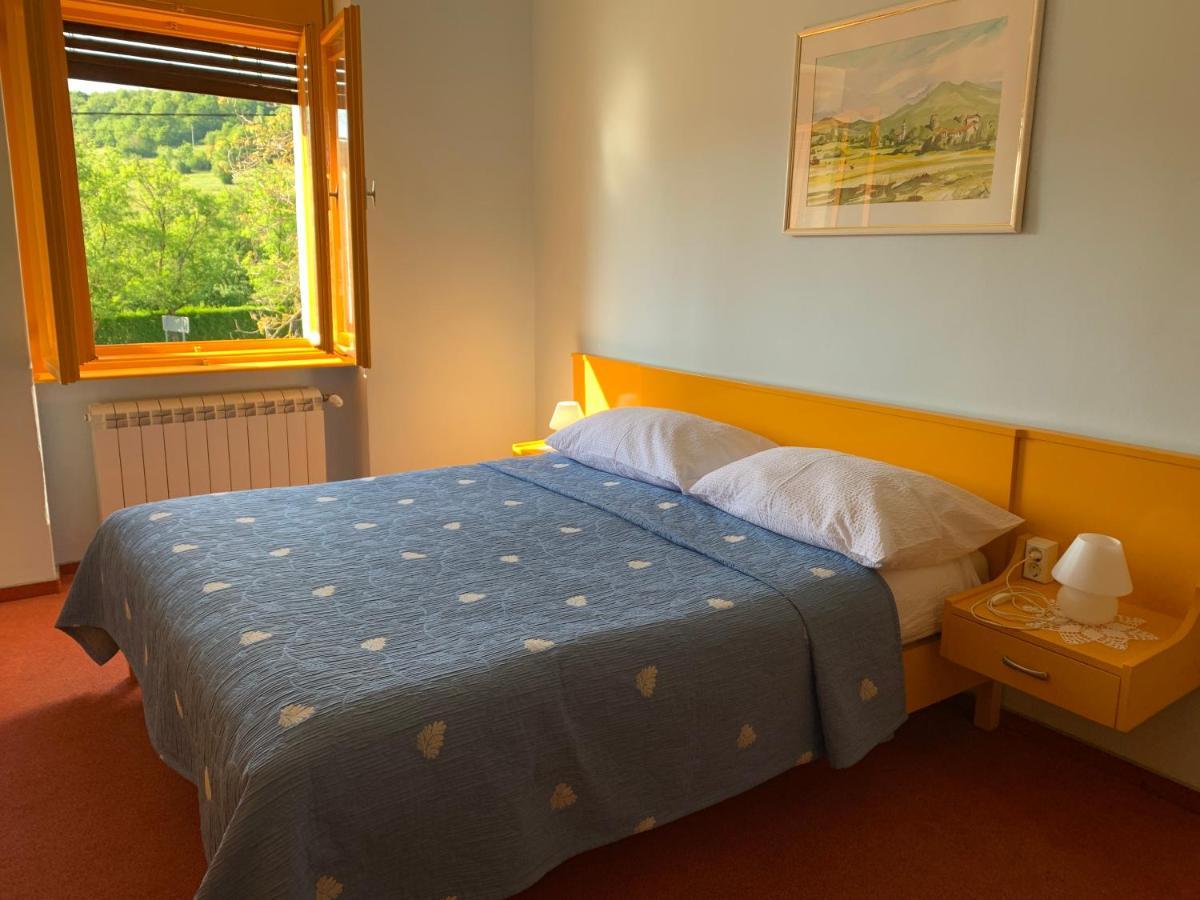 Gostisce Stari Grad Hotell Senozece Eksteriør bilde